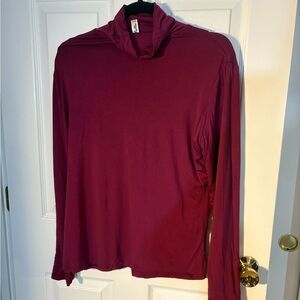 Herou Women's Burgundy Long Sleeve Turtleneck